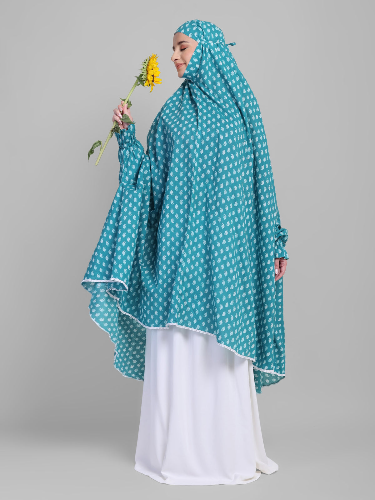 Aisha Knee Length Cotton Namaz Makhna