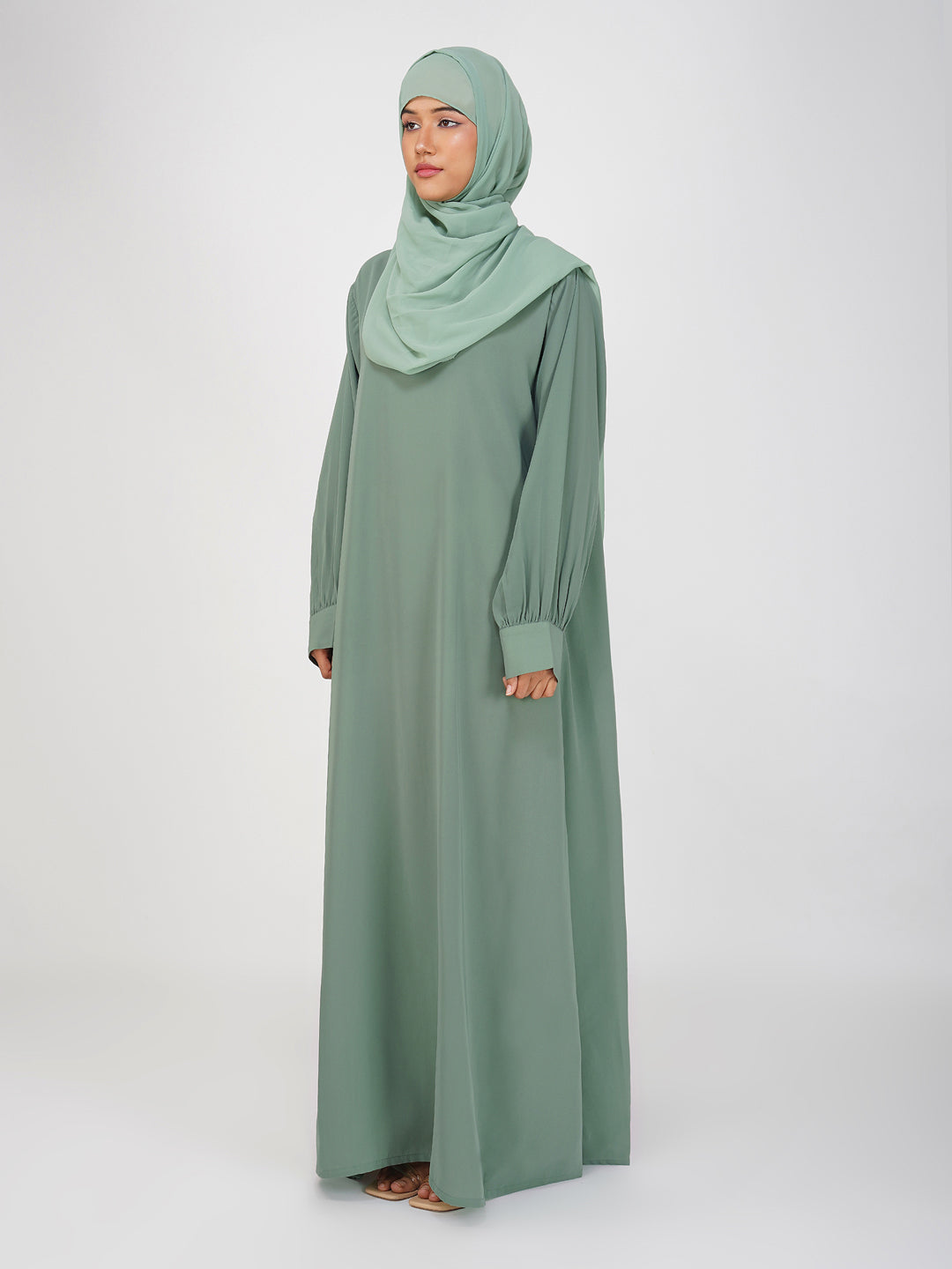Aaizah Collar Abaya Set