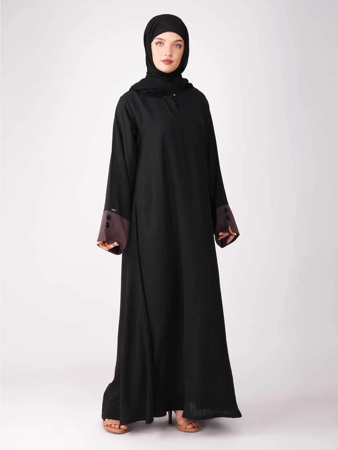 Classic Abaya With Contrast Cuff 
And Button Set