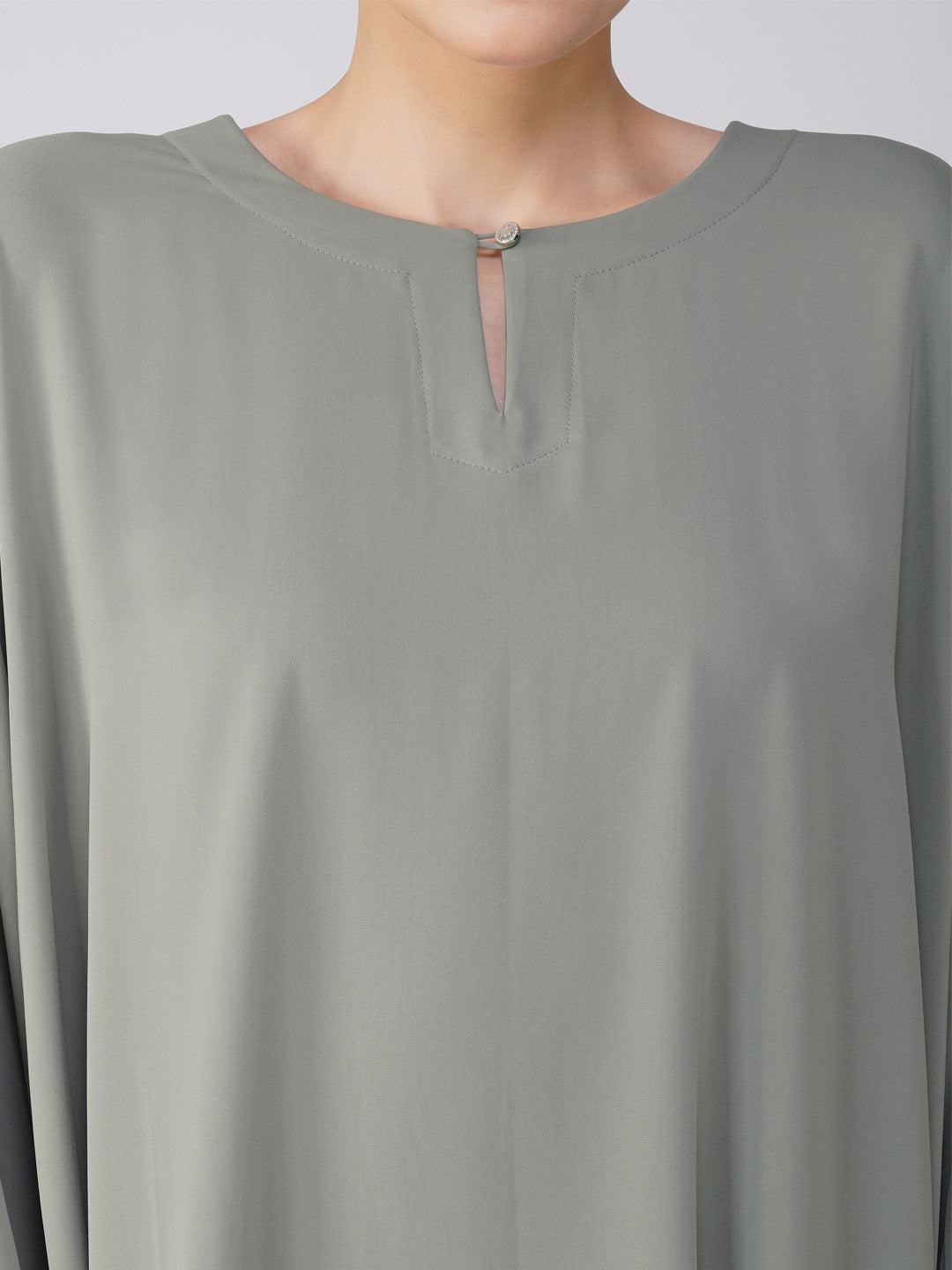 Classic Abaya Wih Elastic Sleeves