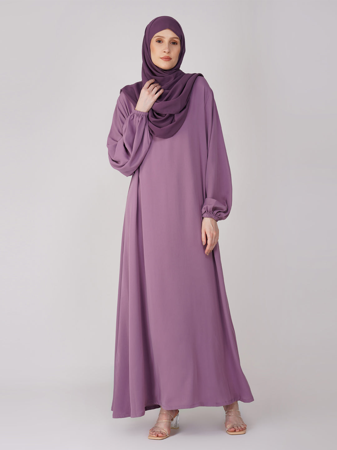 Classic Abaya Wih Elastic Sleeves