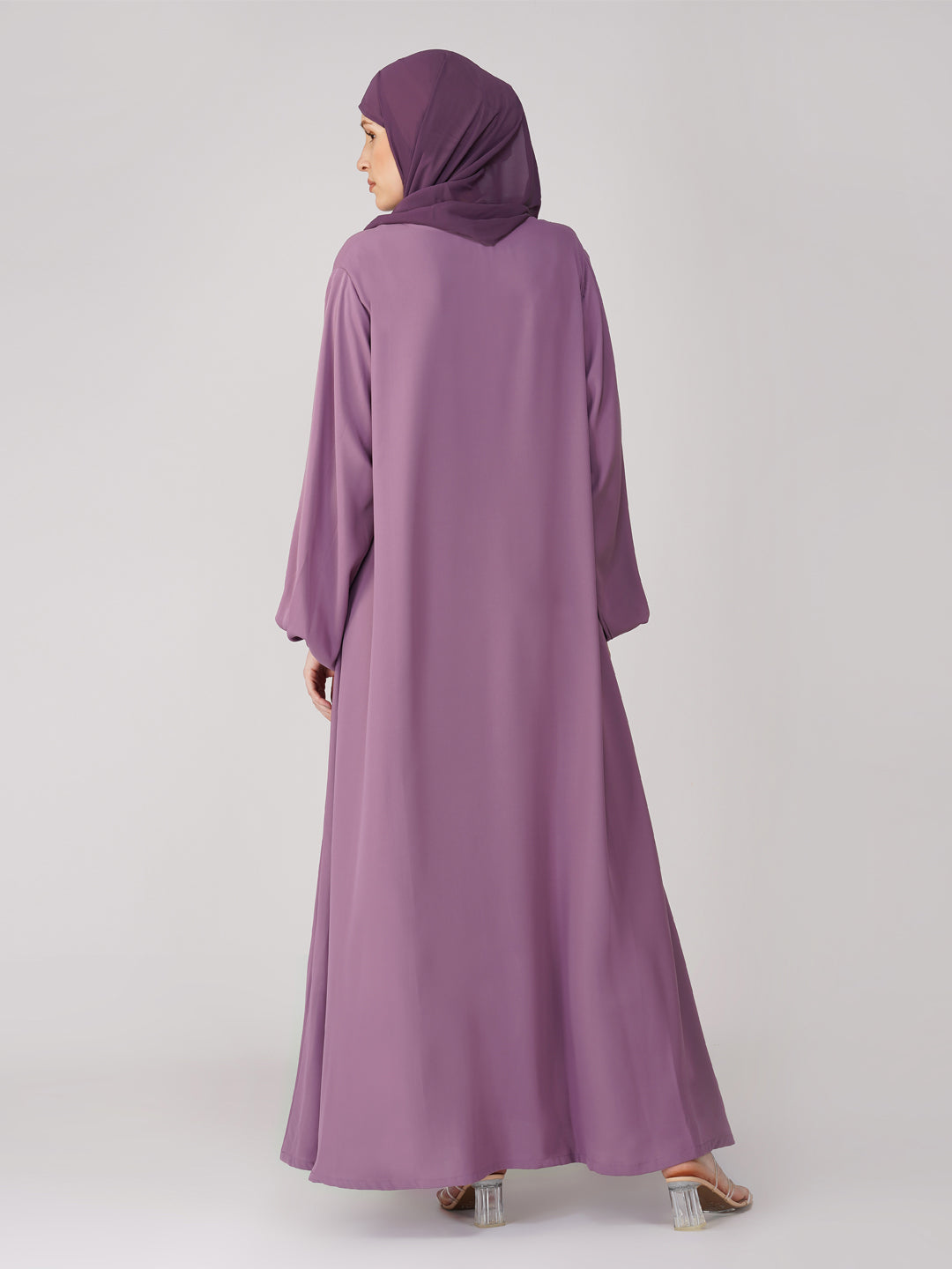 Classic Abaya Wih Elastic Sleeves
