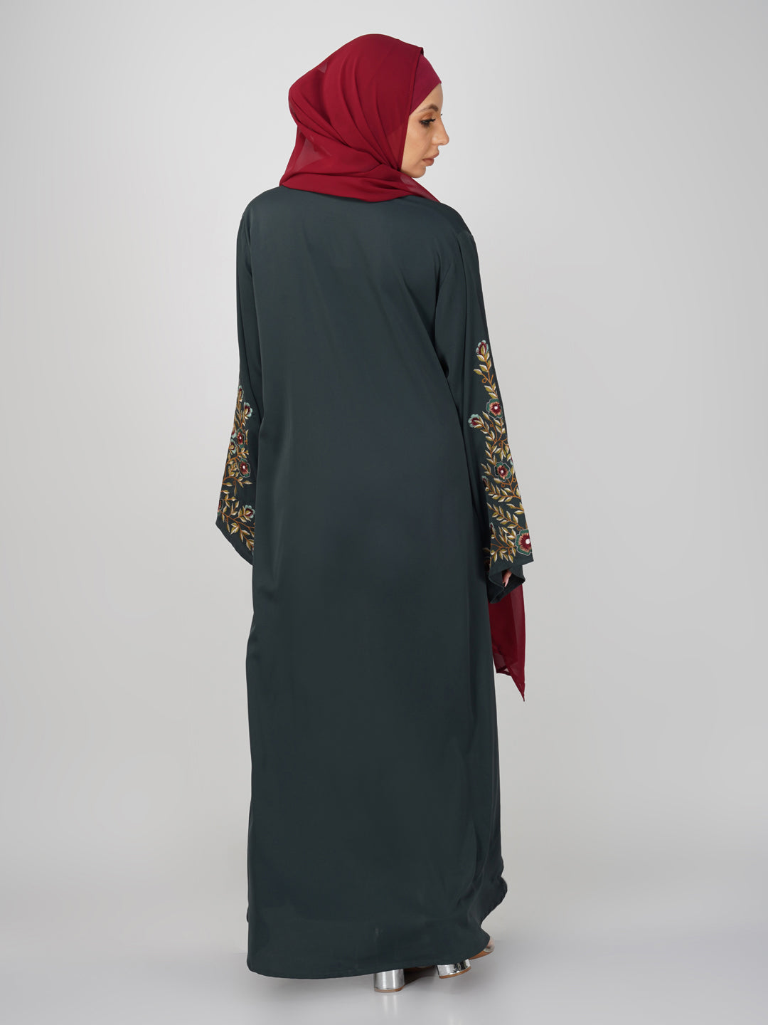 Sufia Front Open Embroidered Abaya Set