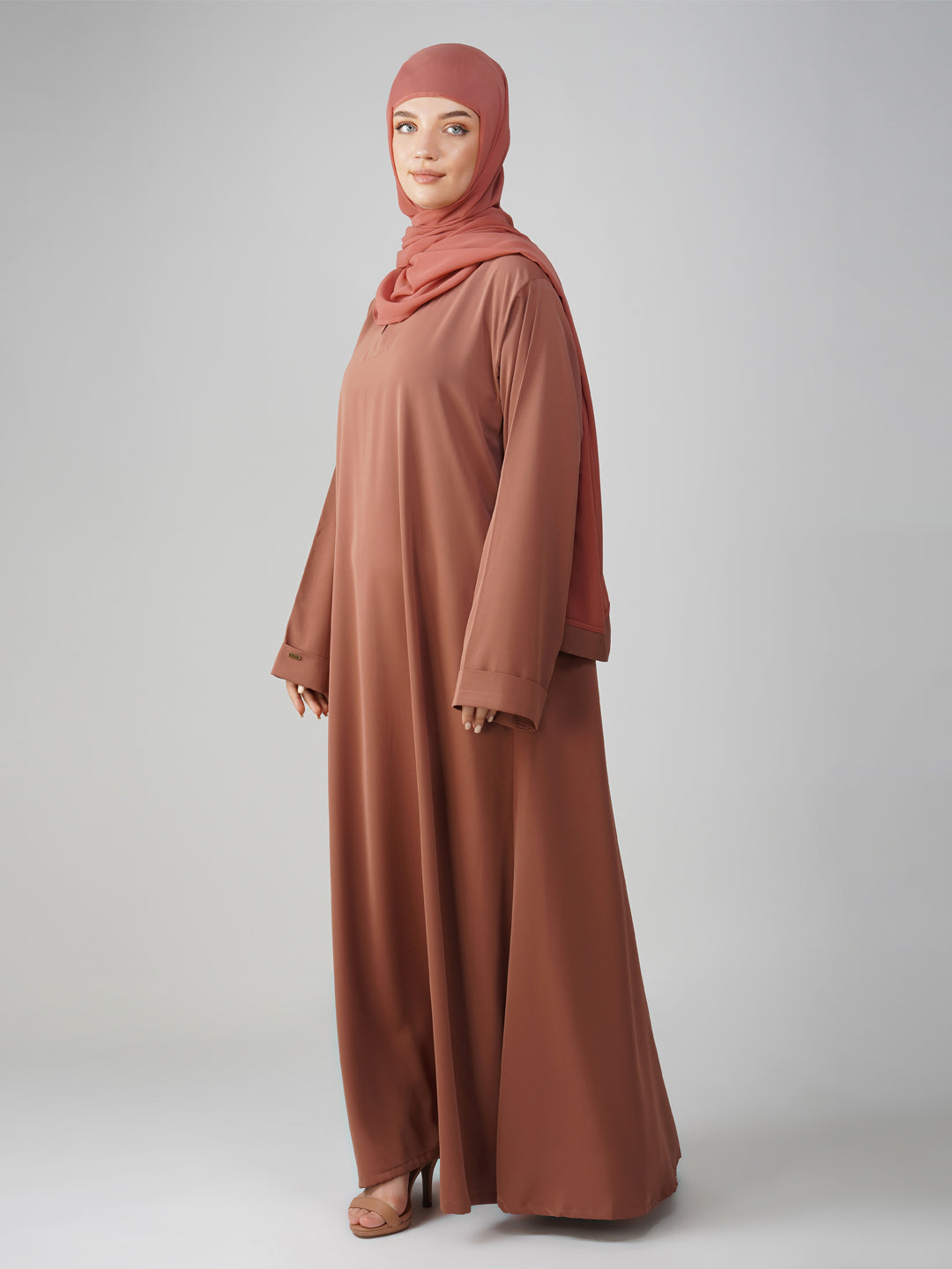 Basic Abaya With Fold Sleeves Set