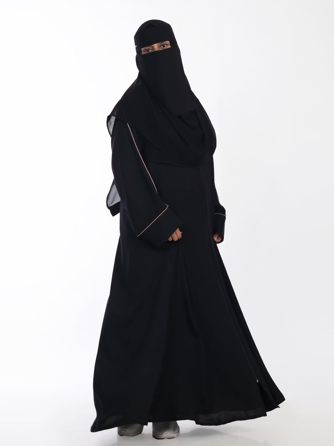 Full Length Zip Abaya with Piping Detail at Sleeves