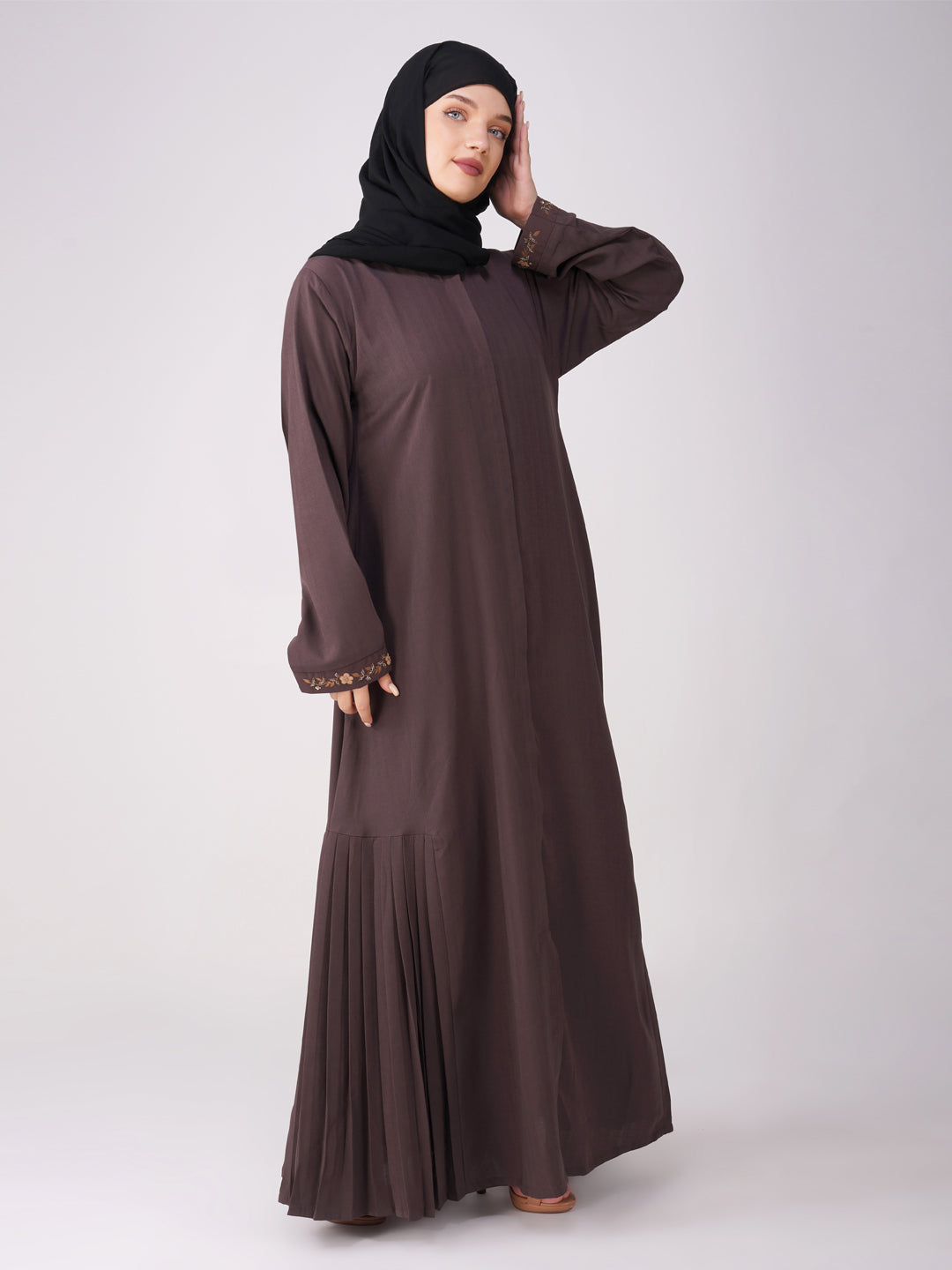 Tanzeena Bottom Pleats Handwork Abaya Set