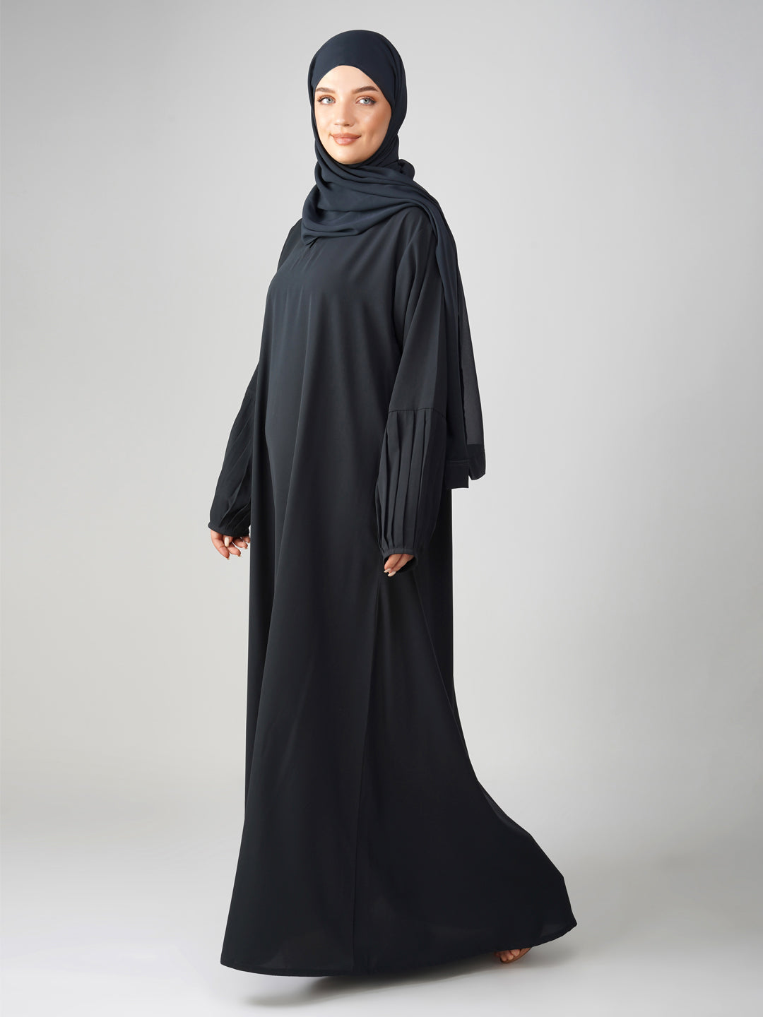 Bushra Pleated Sleeves Abaya Set