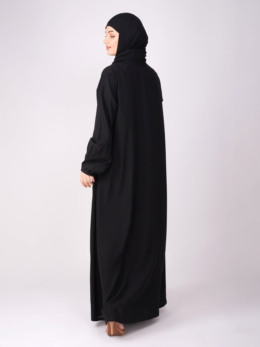 Bushra Pleated Sleeves Abaya Set