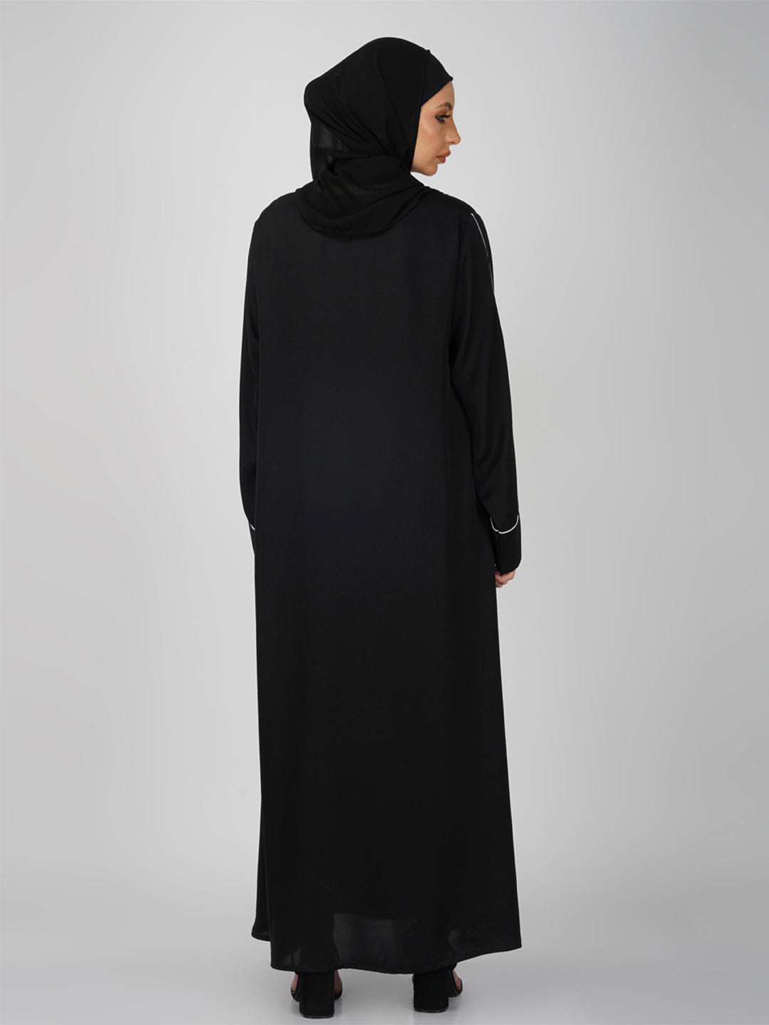 Sauda Piping Nida Abaya Set