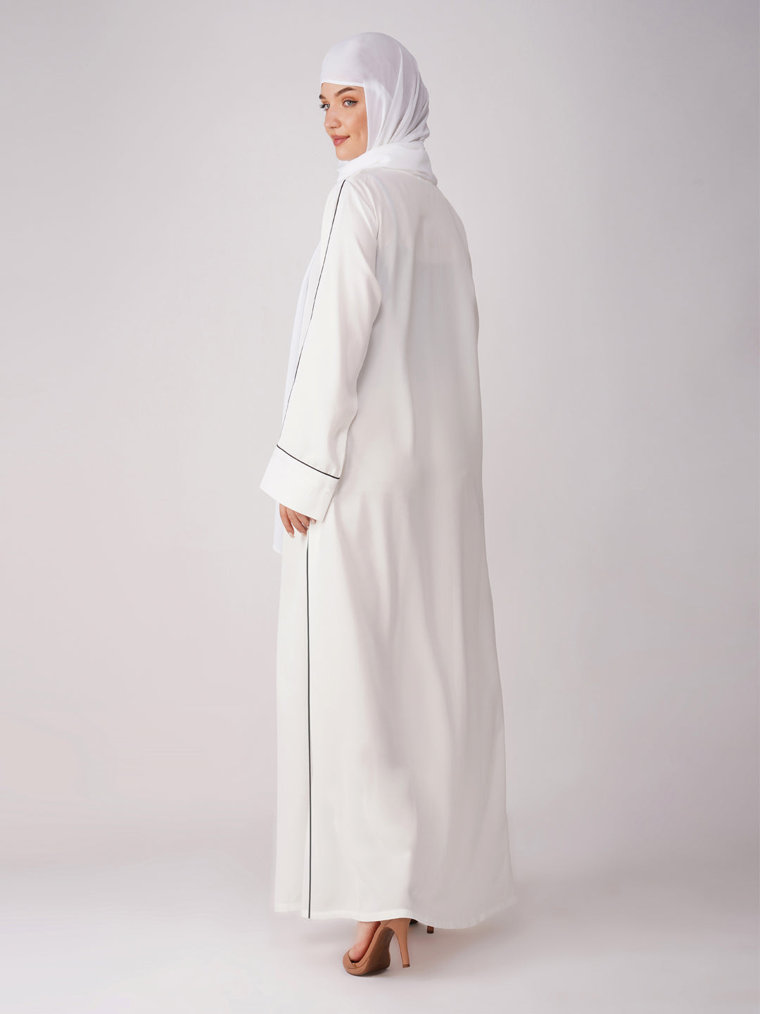 Sauda Piping Nida Abaya Set