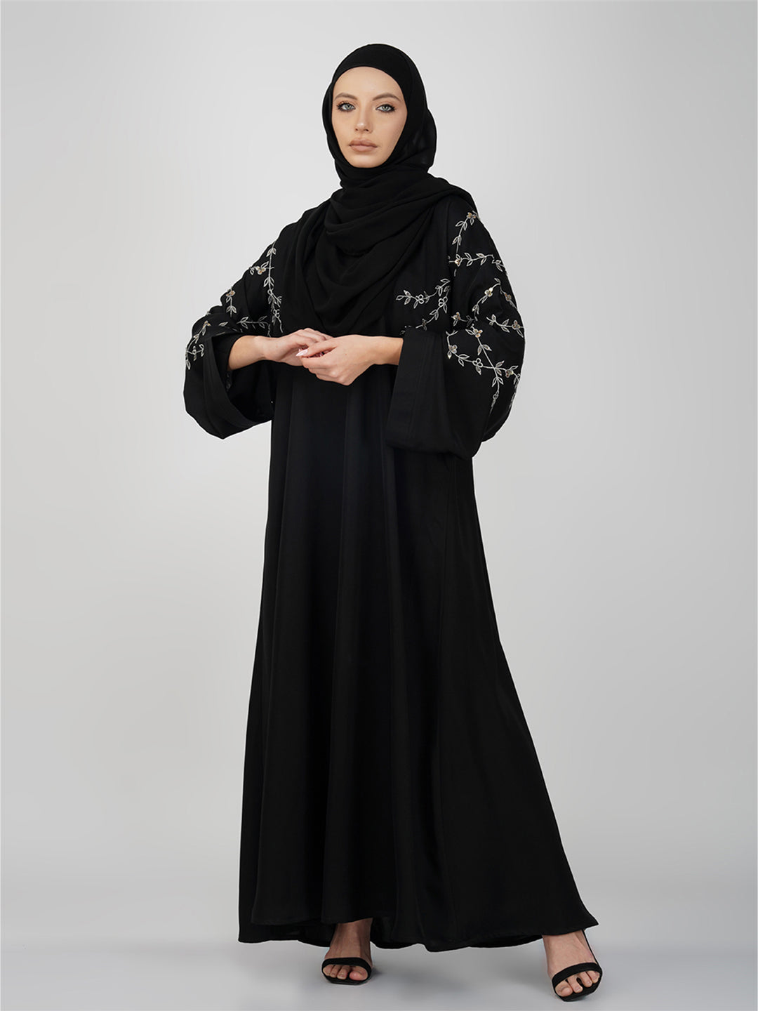 Rashika Tiara Braid Embroidery Abaya