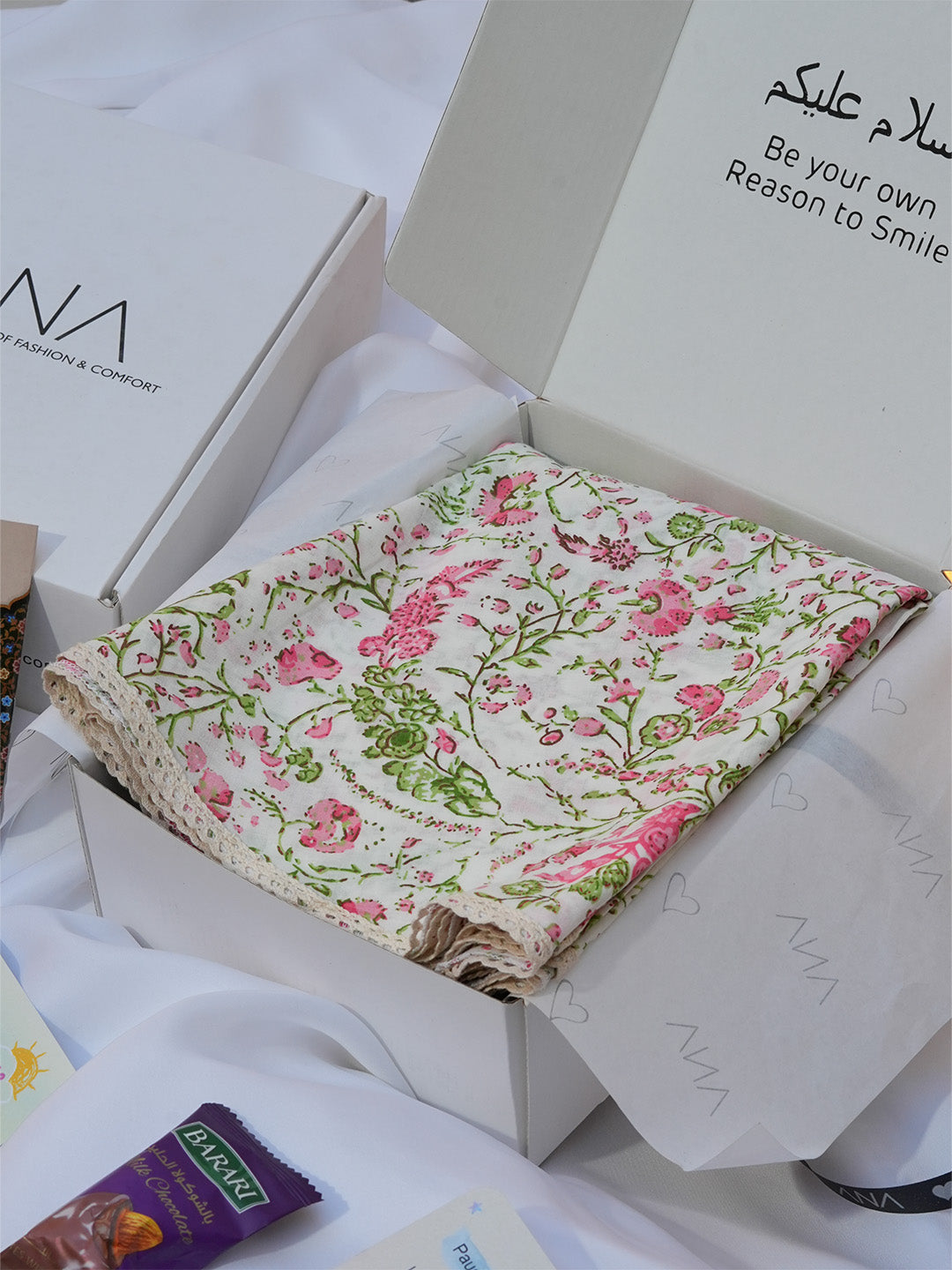 Afiya Hadiya Box | Budget Friendly Gift Hamper | Perfect for Ammi, Sister, Wife, Family