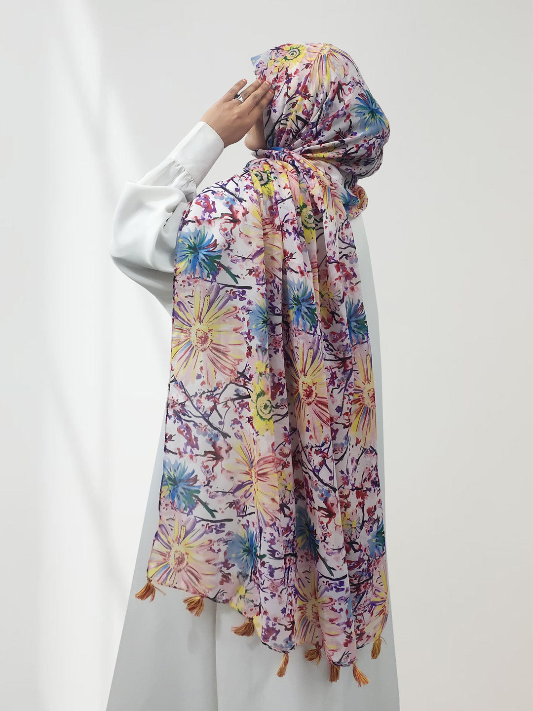 Ayn Multicolour Printed Hijab