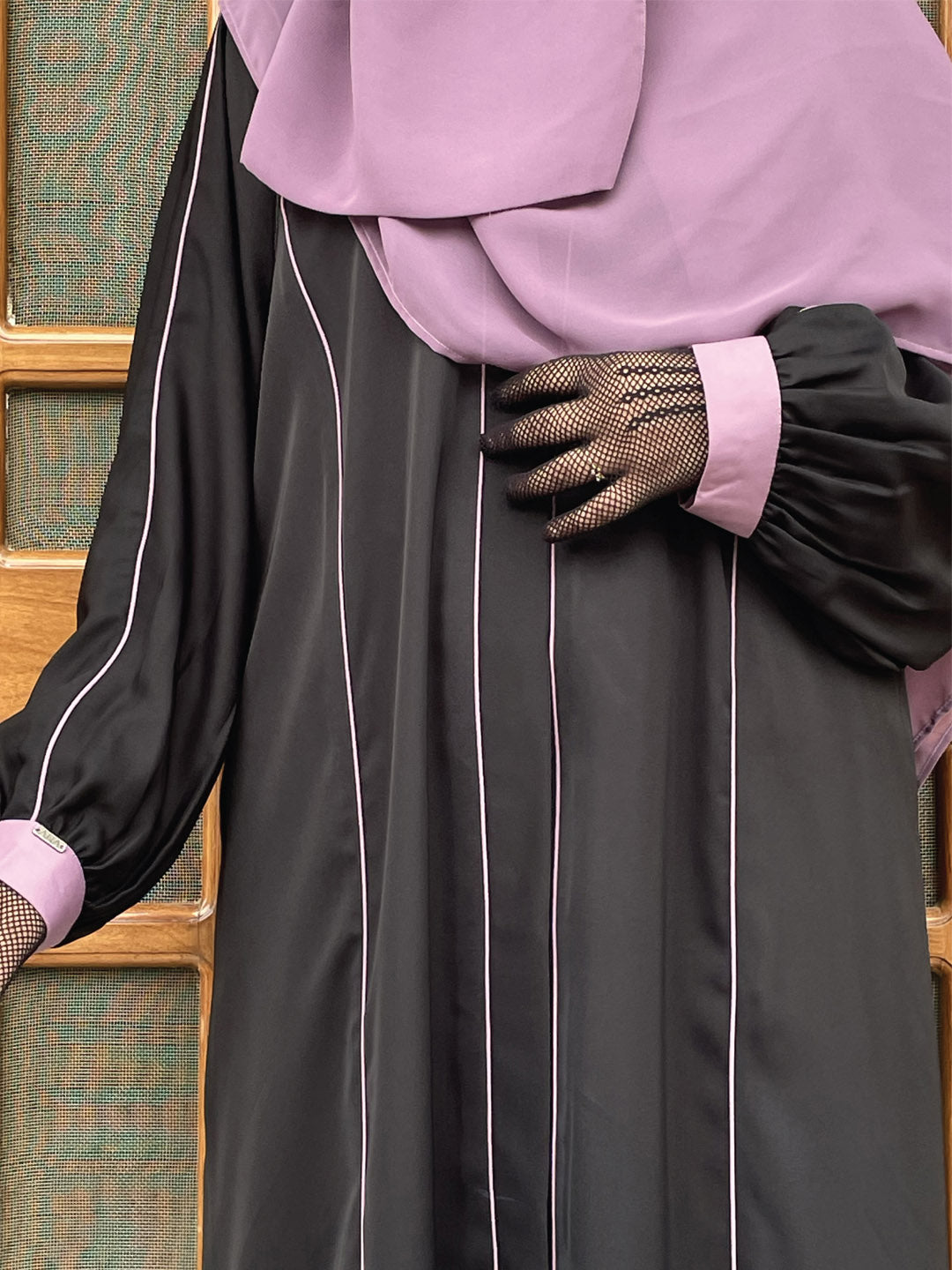 Front Open Purple Piping Abaya Set