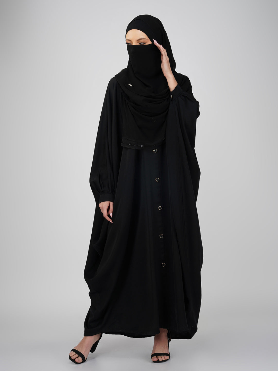 Classic Kaftan with Show Button Detail