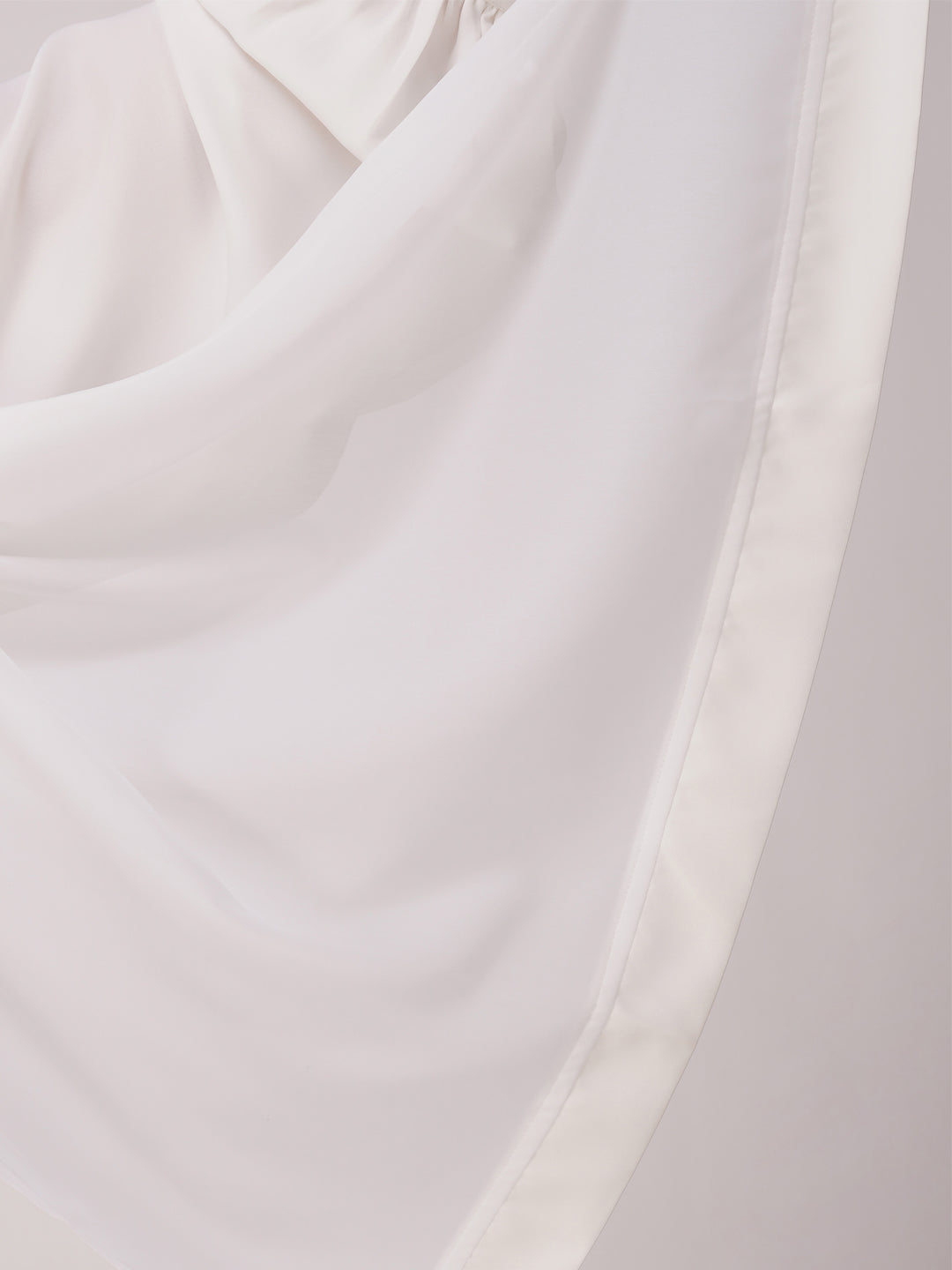 Classic Kaftan With Show Button Detail