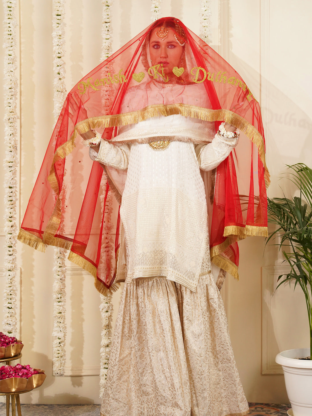 Bridal Dupatta - Centre Embroidery