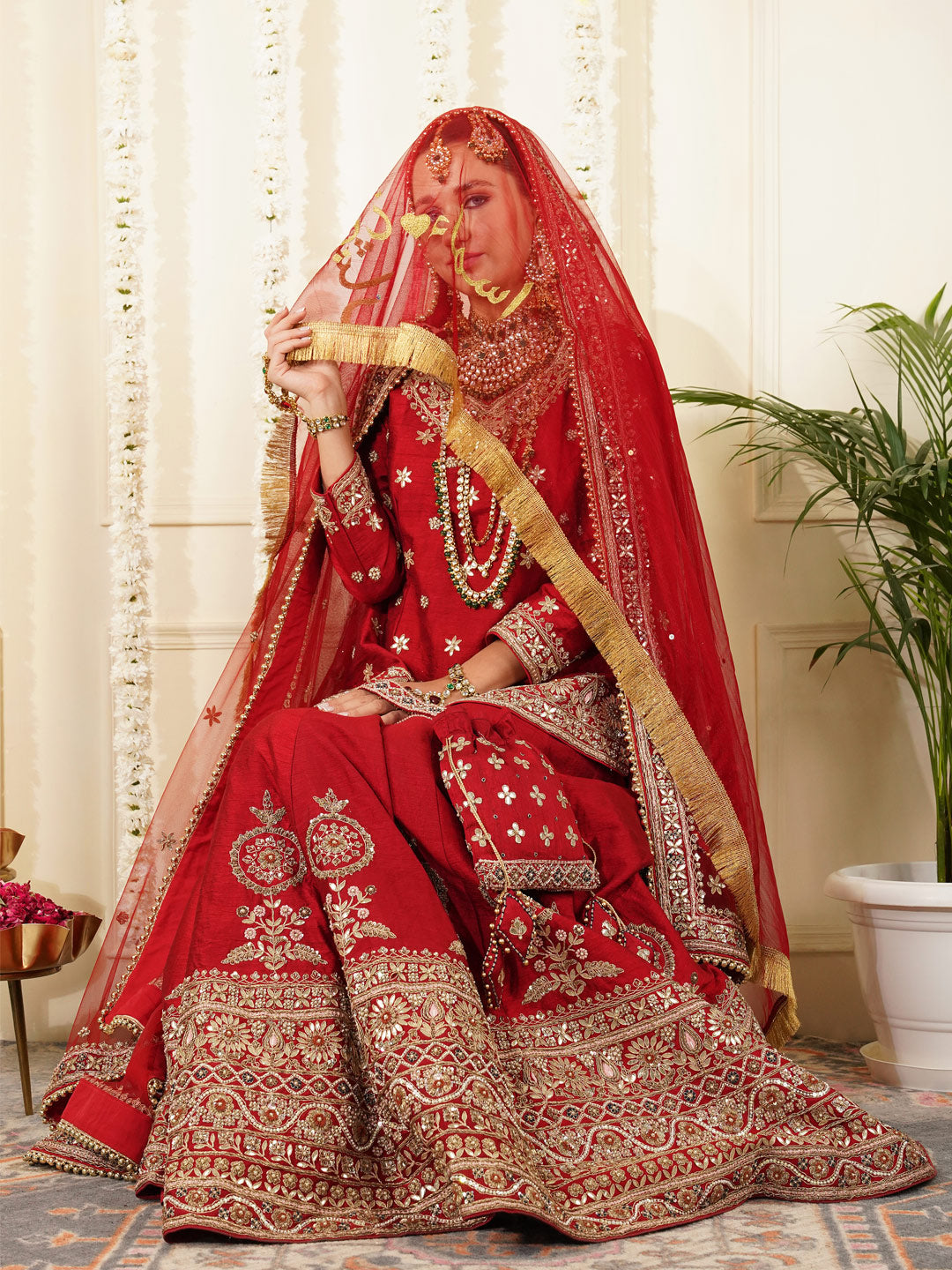Bridal Dupatta - Centre Embroidery