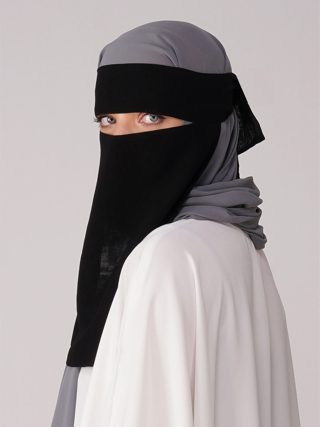 Pinched Eye Flap Niqab