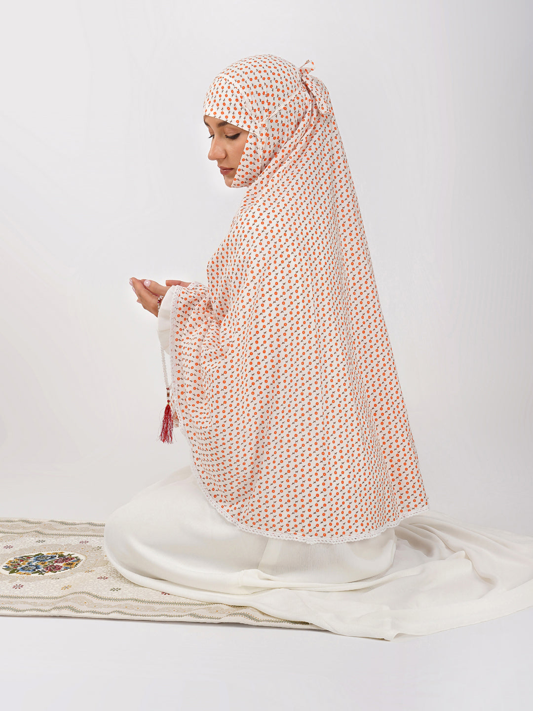 Falak Ditsy Floral Cotton Namaz Makhna