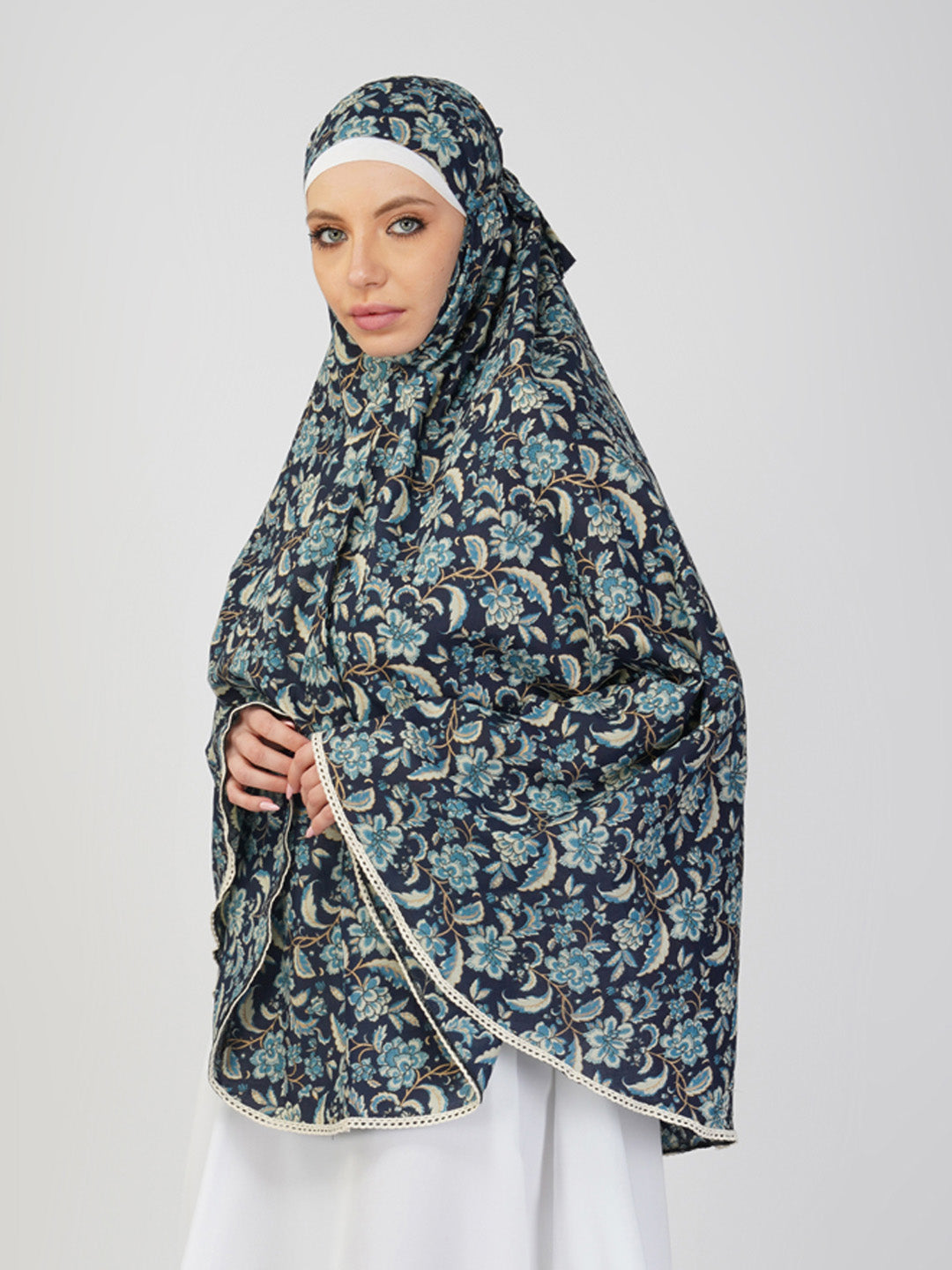 Madiha Blue Floral Cotton Namaz Makhna