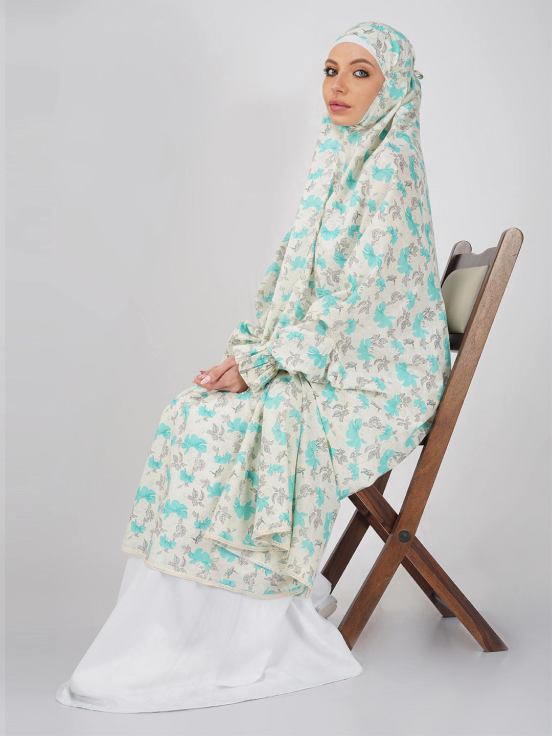 Noor Jahan Hibiscus Floral Knee Length Cotton Namaz Makhna