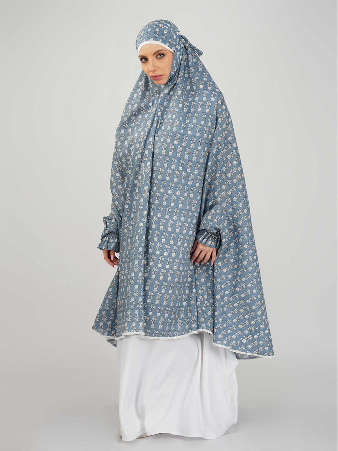 Nargis Rose Floral Knee Length Cotton Namaz Makhna