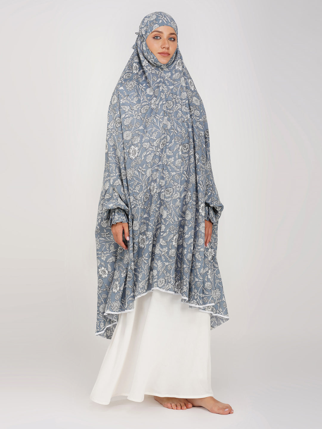 Gulnoor Grey Floral Knee Length Cotton Namaz Makhna