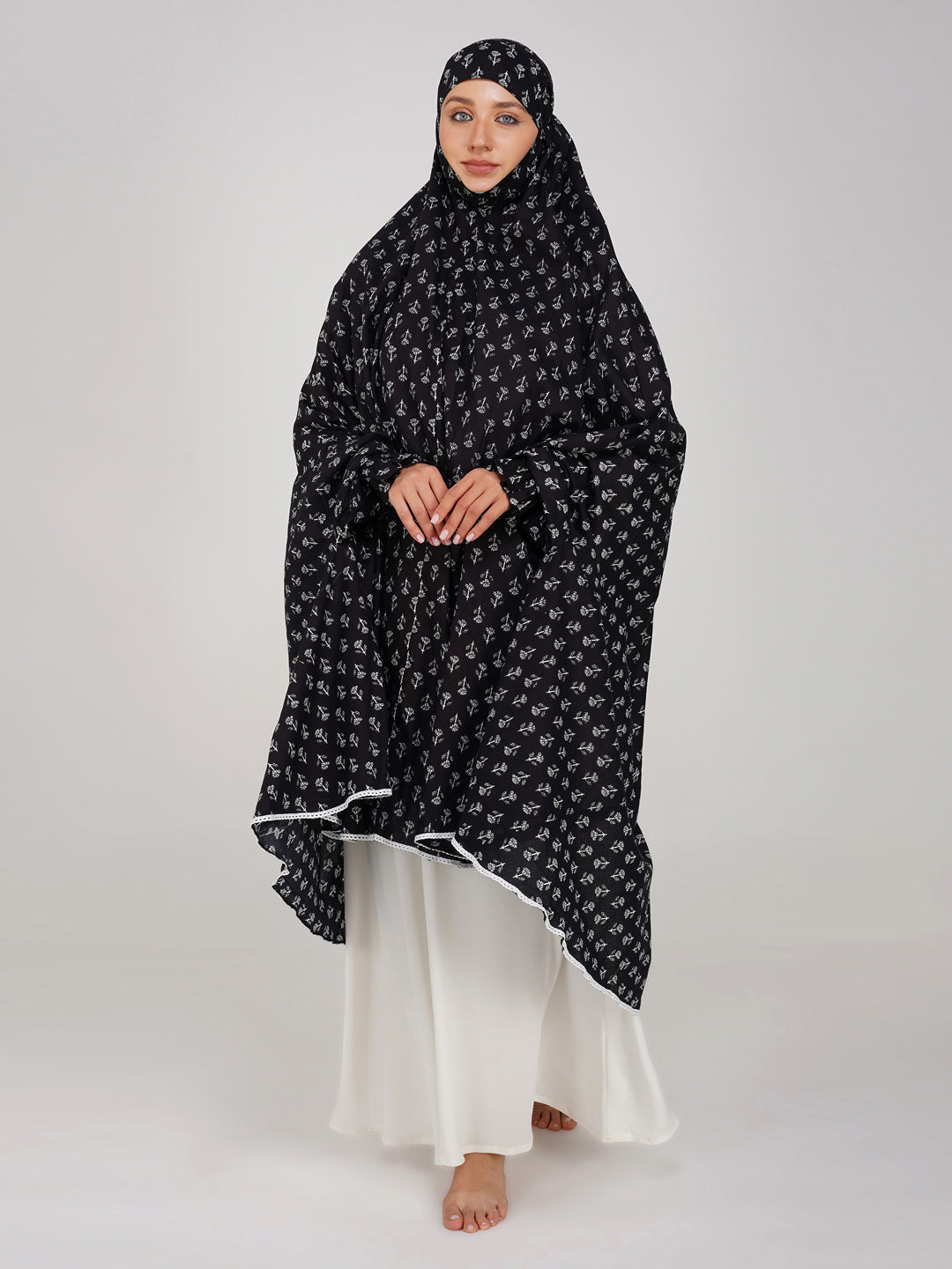 Eshaal Black Floral Knee Length Cotton Namaz Makhna