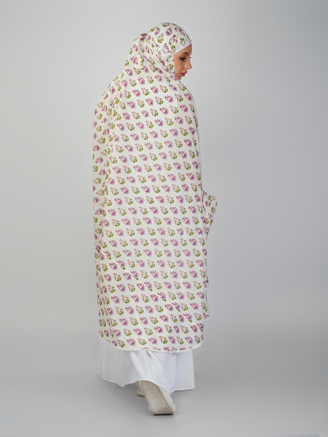 Nilofar Subtle Hibiscus Floral Knee Length Cotton Namaz Makhna