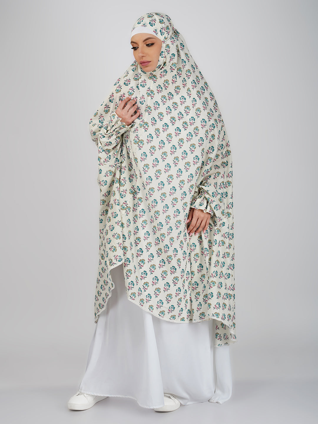 Nilofar Subtle Hibiscus Floral Knee Length Cotton Namaz Makhna