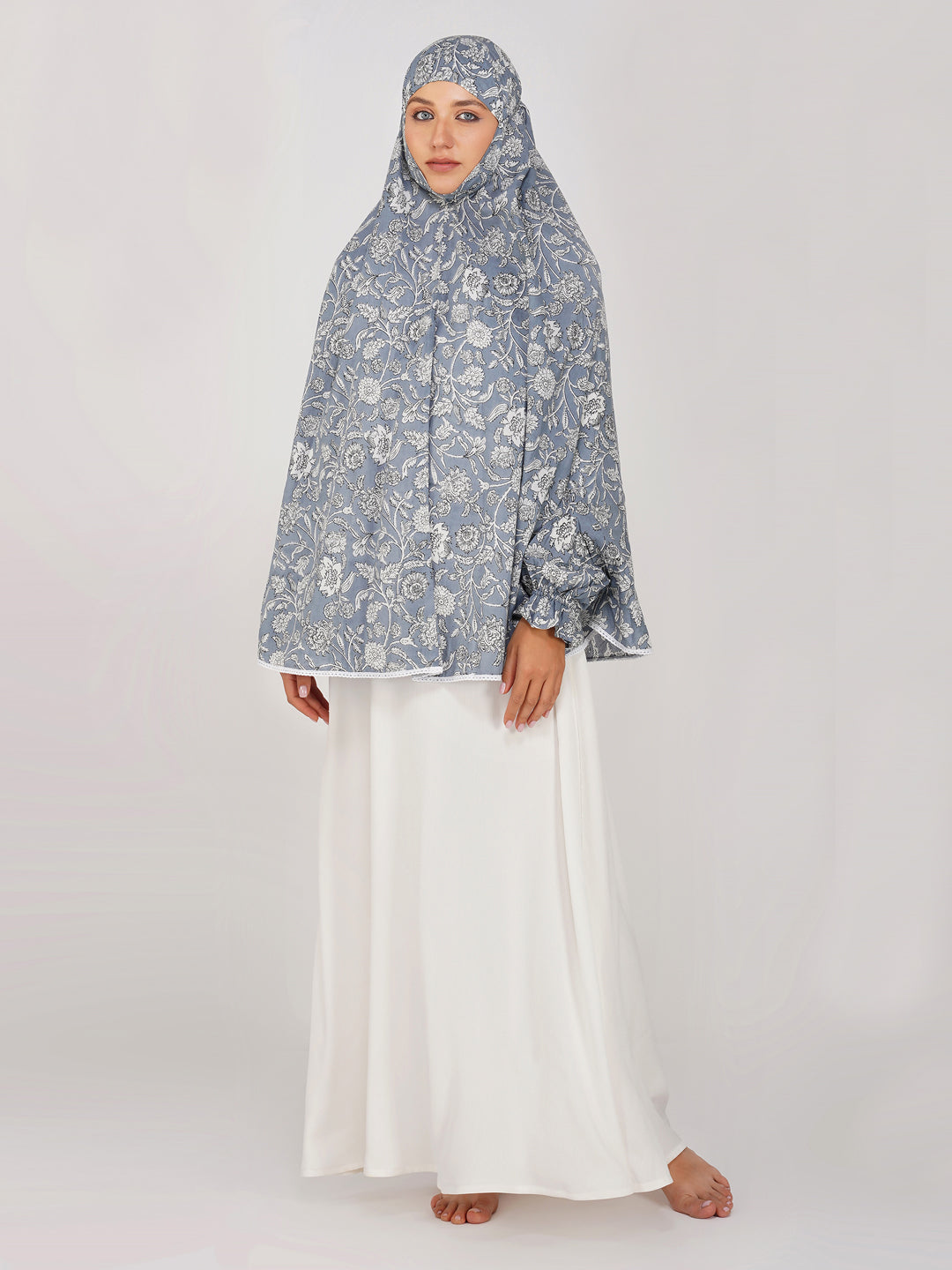 Gulnoor Grey Floral Cotton Namaz Makhna