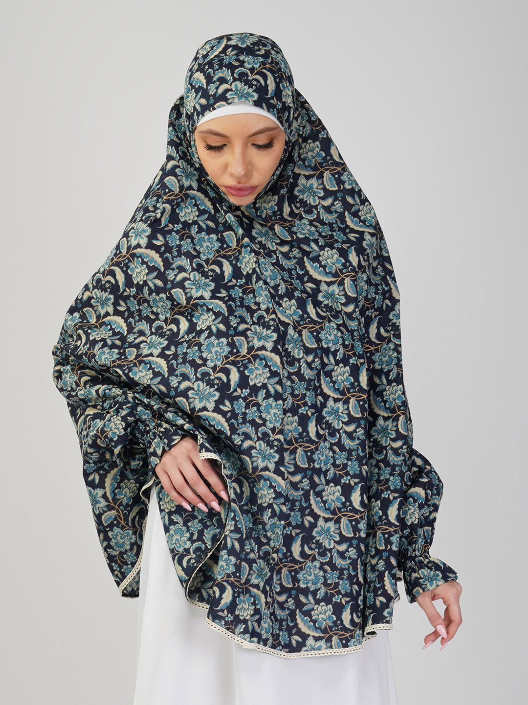 Madiha Blue Floral Cotton Namaz Makhna