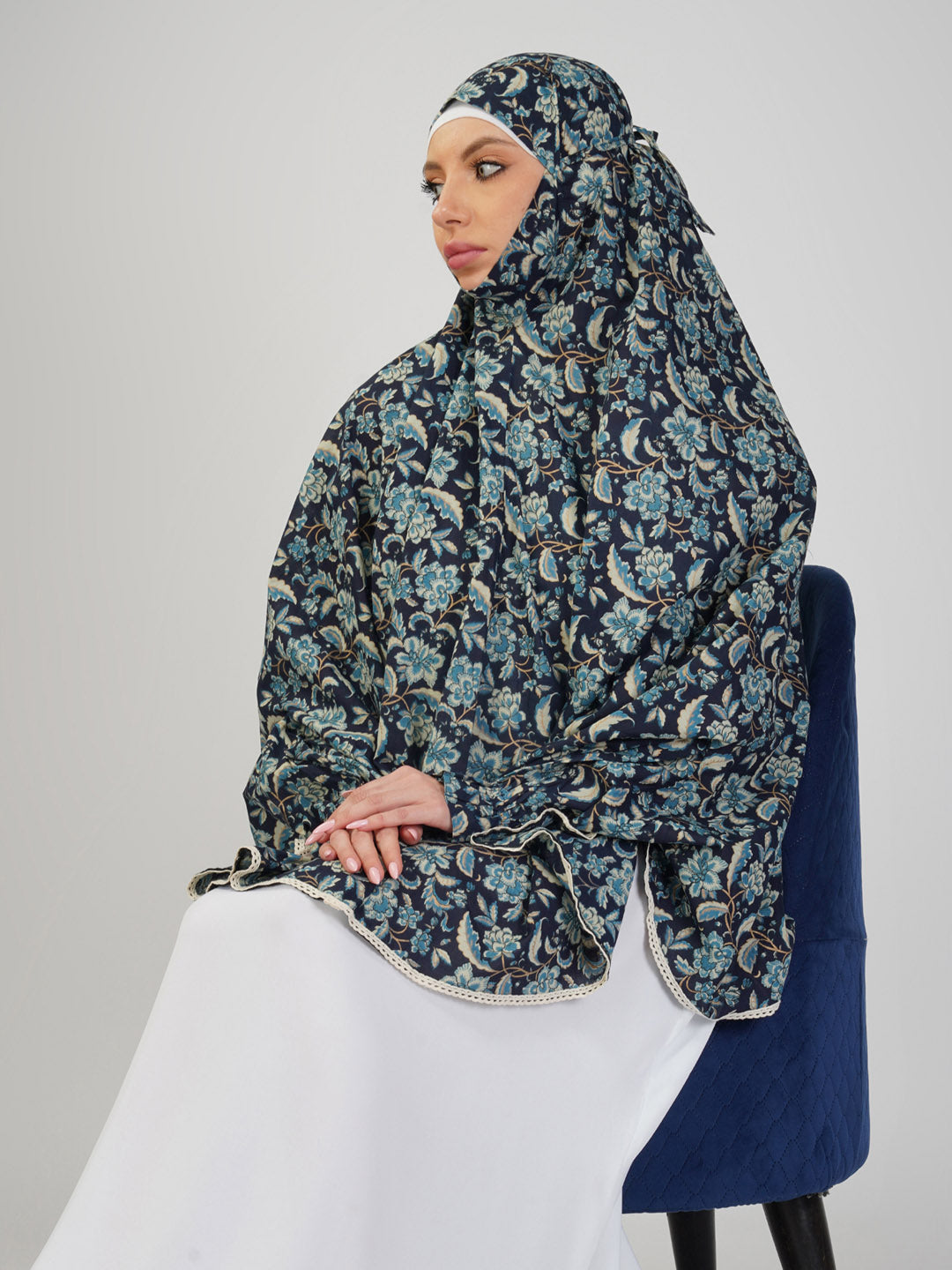 Madiha Blue Floral Cotton Namaz Makhna