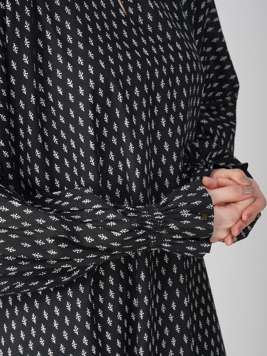 Asma Black Cotton Prayer Dress