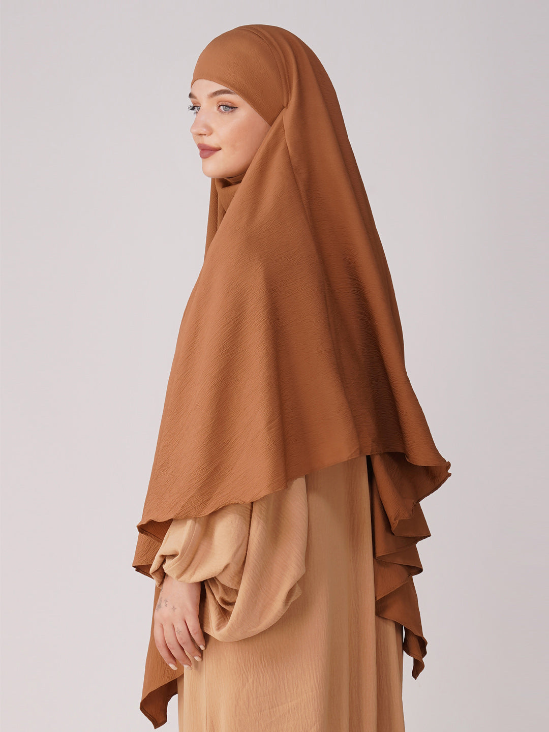 Single Layer Soft Poly Crinkle Khimar