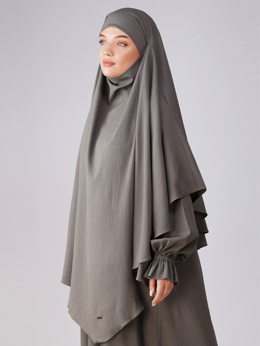 Single Layer Soft Poly Crinkle Khimar