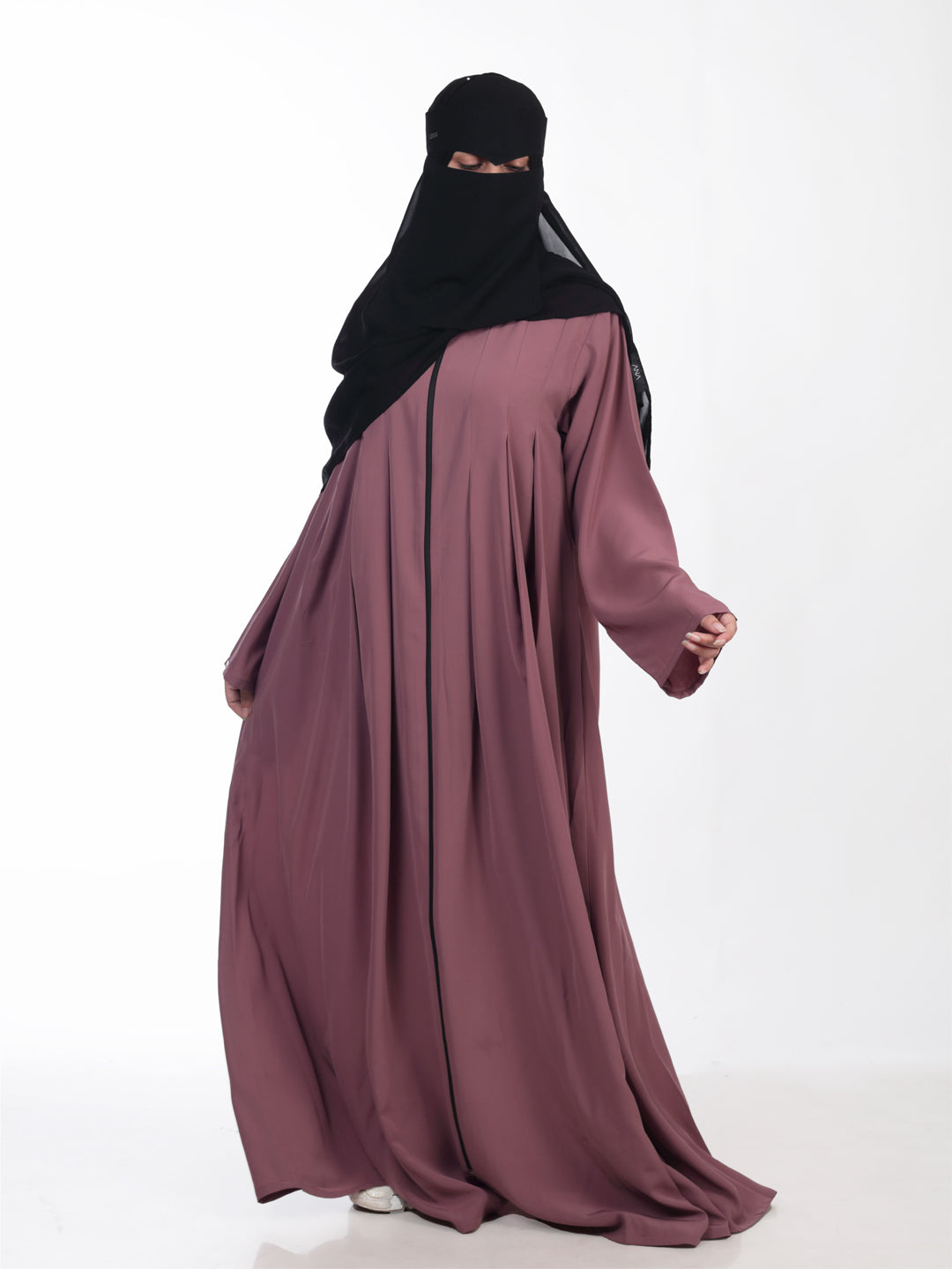 Front Pleated Full Length Zip Abaya